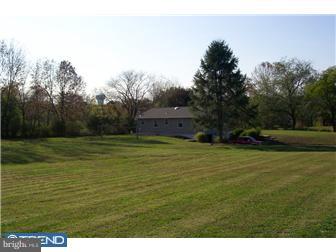 1370 Tagart Road Pennsburg, PA 18073 - Photo 11 of 12 Gallery Image 11