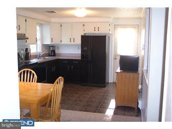 1370 Tagart Road Pennsburg, PA 18073 - Photo 4 of 12 Gallery Image 4
