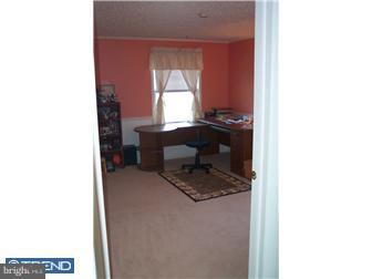 1370 Tagart Road Pennsburg, PA 18073 - Photo 6 of 12 Gallery Image 6