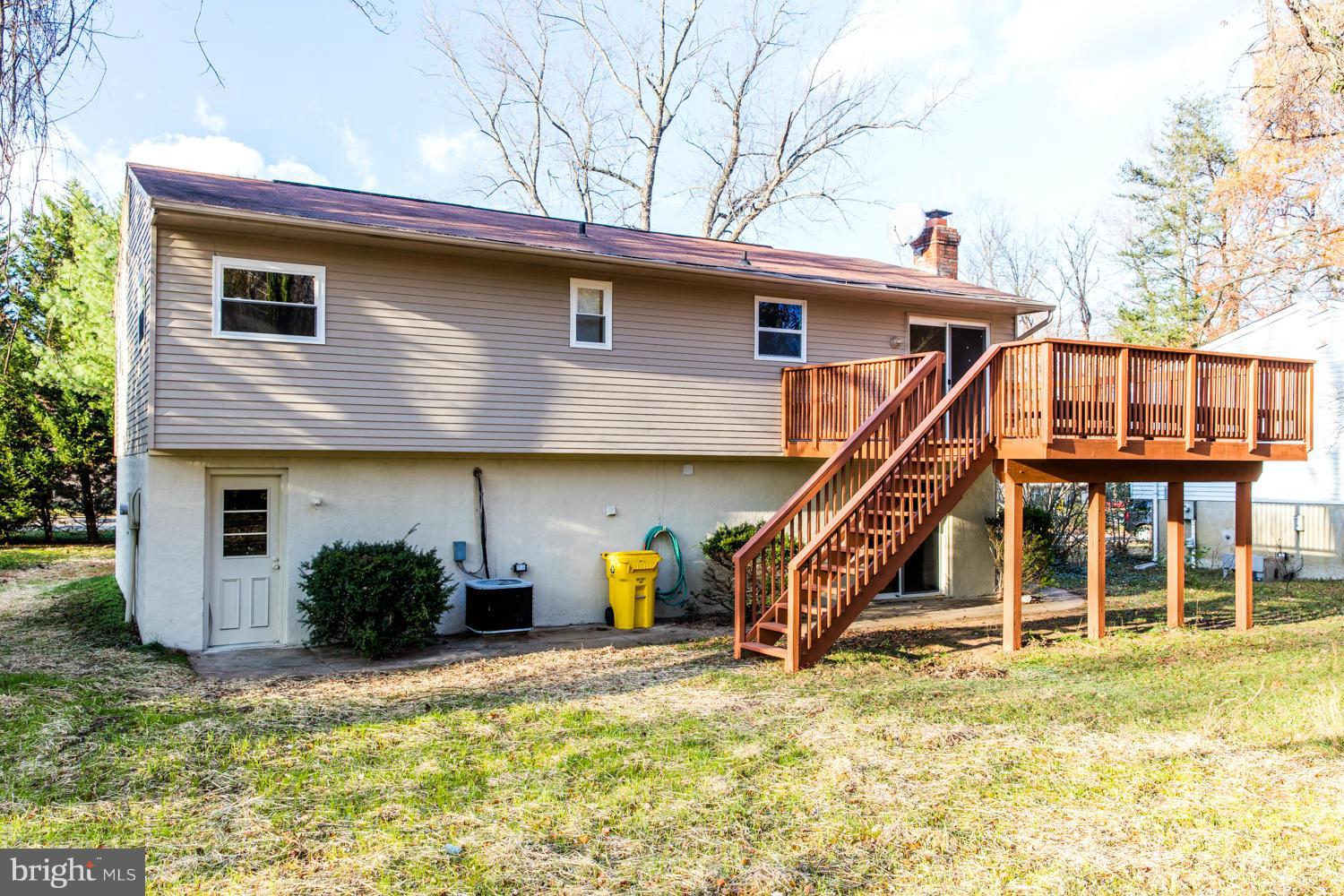 37 Robinson Road Severna Park, MD 21146 - Photo 25 of 25 Exterior (Rear)