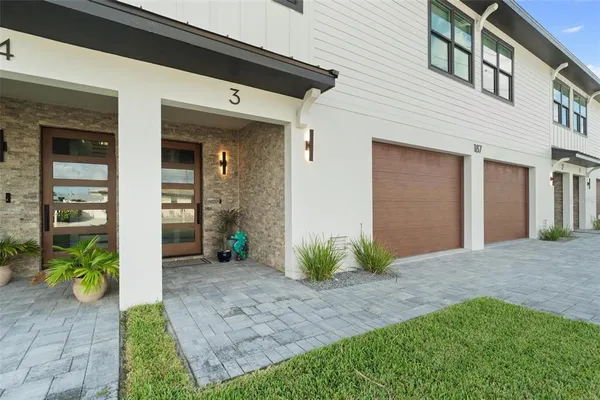 $4,900 | 187 145th Avenue, Unit 3, Madeira Beach, FL 33708