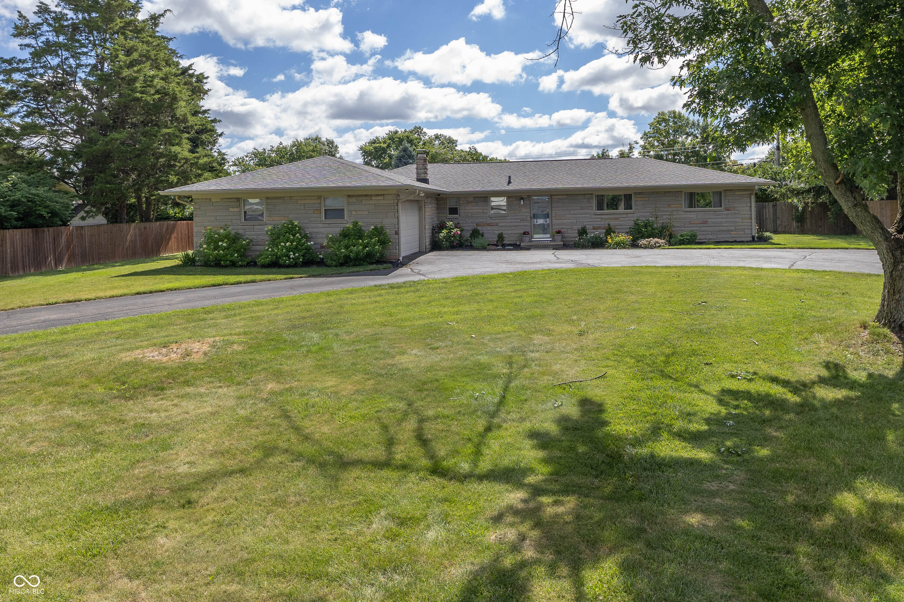 6349 Brokenhurst Road Indianapolis, IN 46220 - Photo 1 of 24