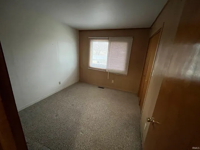 $420,000 | 207 Gilliam Drive, Warsaw, IN 46580