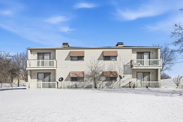 $420,000 | 207 Gilliam Drive, Warsaw, IN 46580