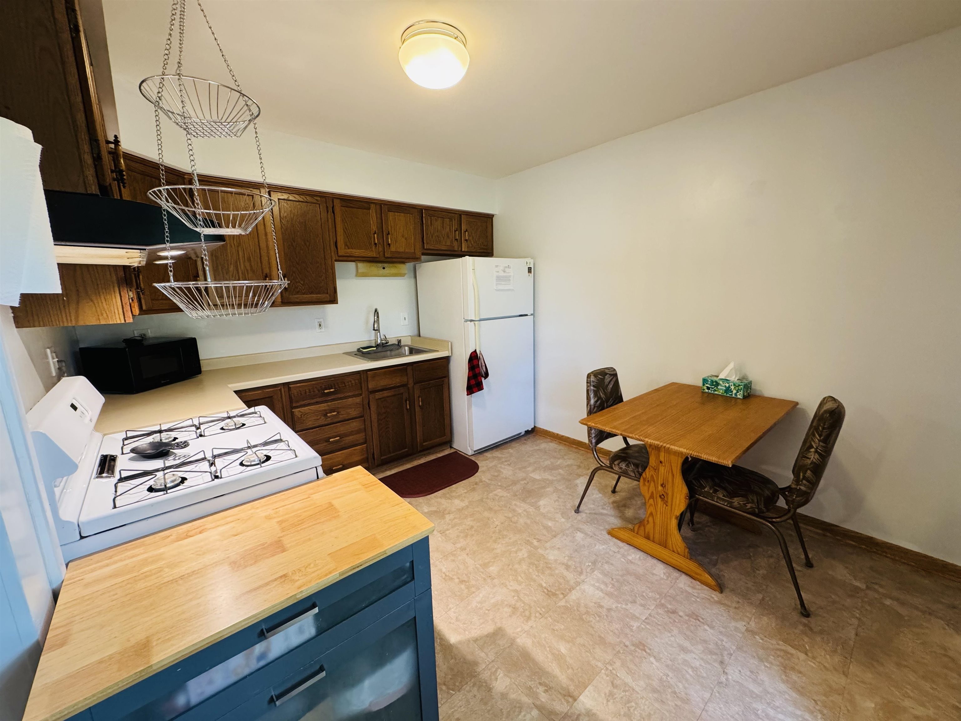 1128 County Rd C Arkdale, WI 54613 - Photo 14 of 57