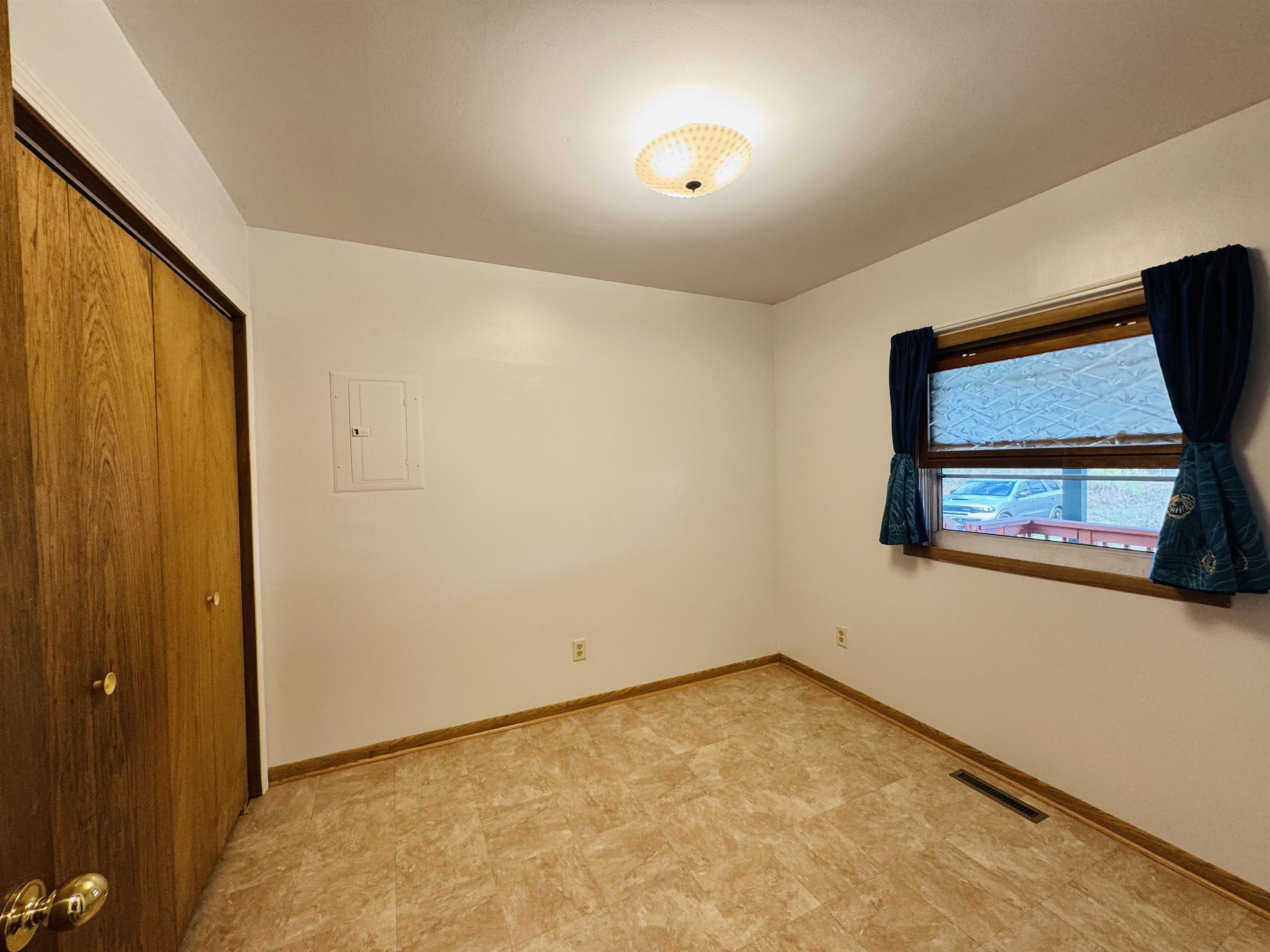 1128 County Rd C Arkdale, WI 54613 - Photo 21 of 57