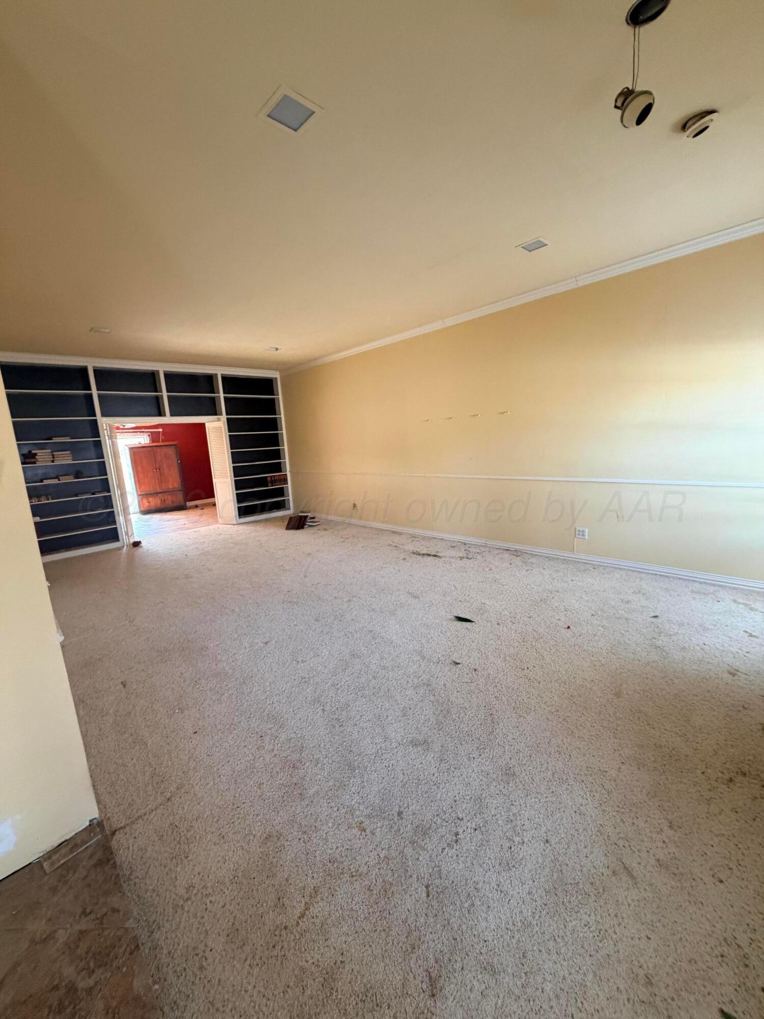 3113 Southwest 28th Avenue Amarillo, TX 79109 - Photo 3 of 10 a view of an empty room