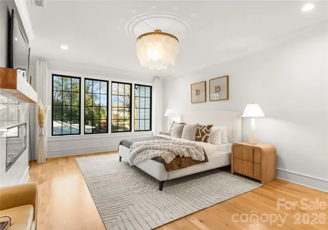 $1,995,000 | 4142 Pineview Road, Charlotte, NC 28211