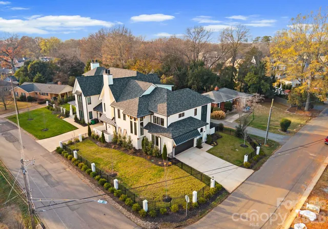 $1,995,000 | 4142 Pineview Road, Charlotte, NC 28211
