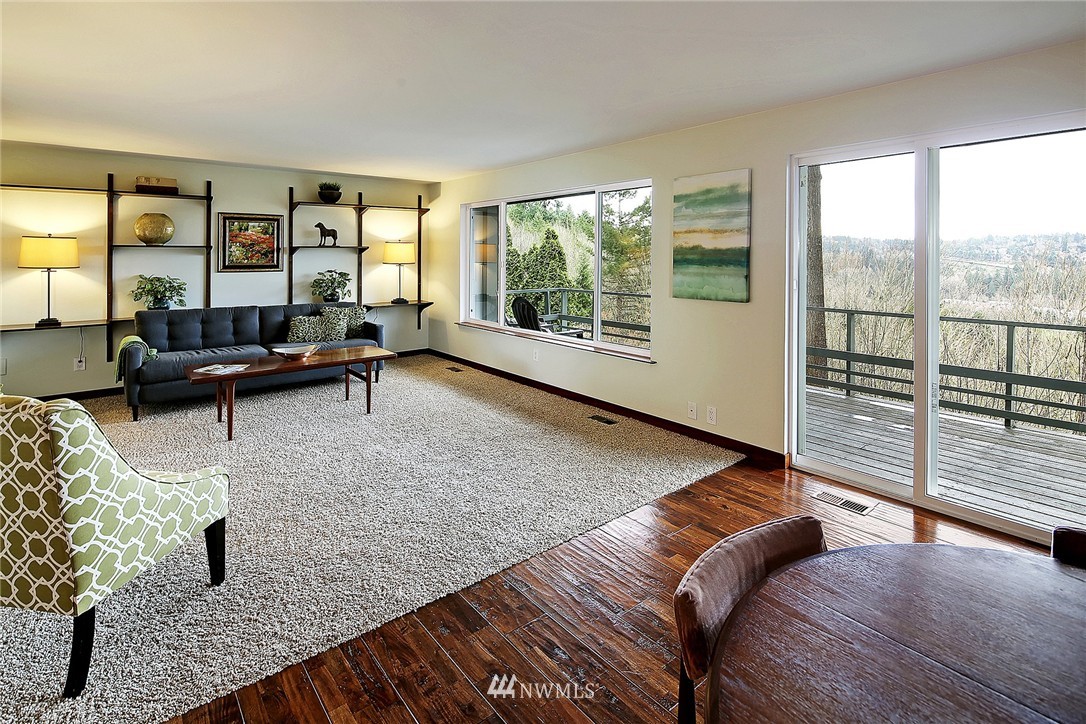 13439 Southeast 141st Street Renton, WA 98059 - Photo 5 of 25
