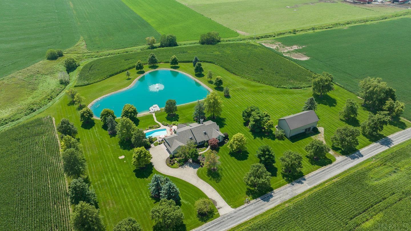 18522 Darling Road Woodburn, IN 46797 - Photo 12 of 36