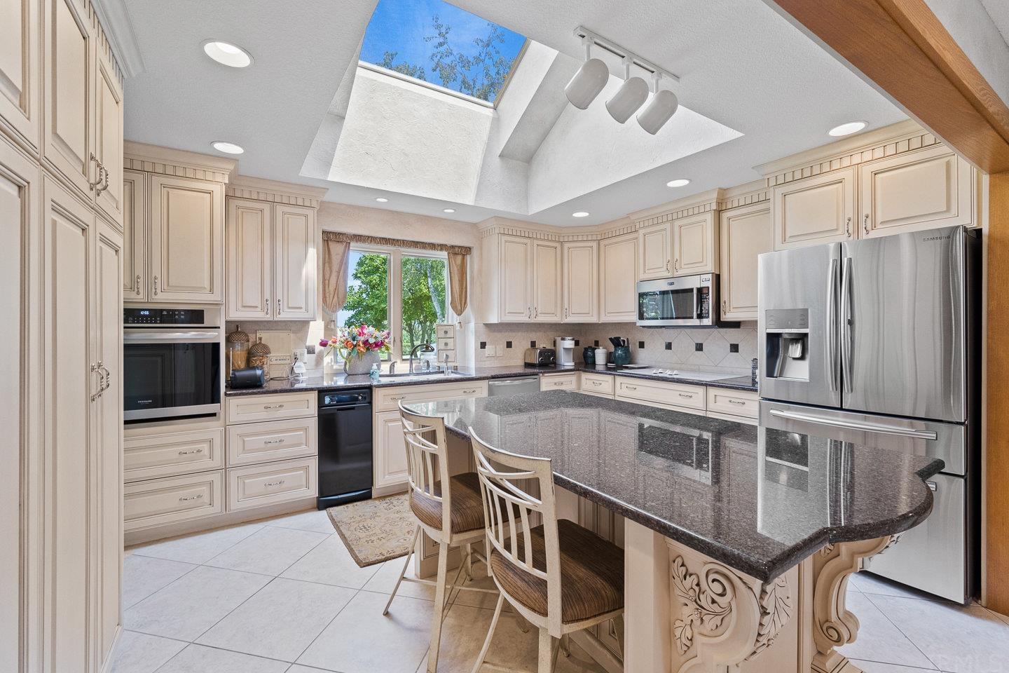 18522 Darling Road Woodburn, IN 46797 - Photo 25 of 36