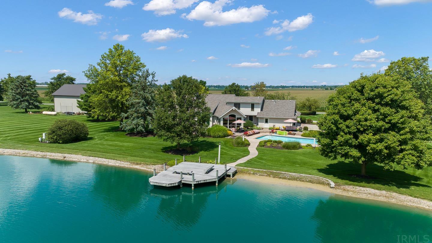 18522 Darling Road Woodburn, IN 46797 - Photo 5 of 36