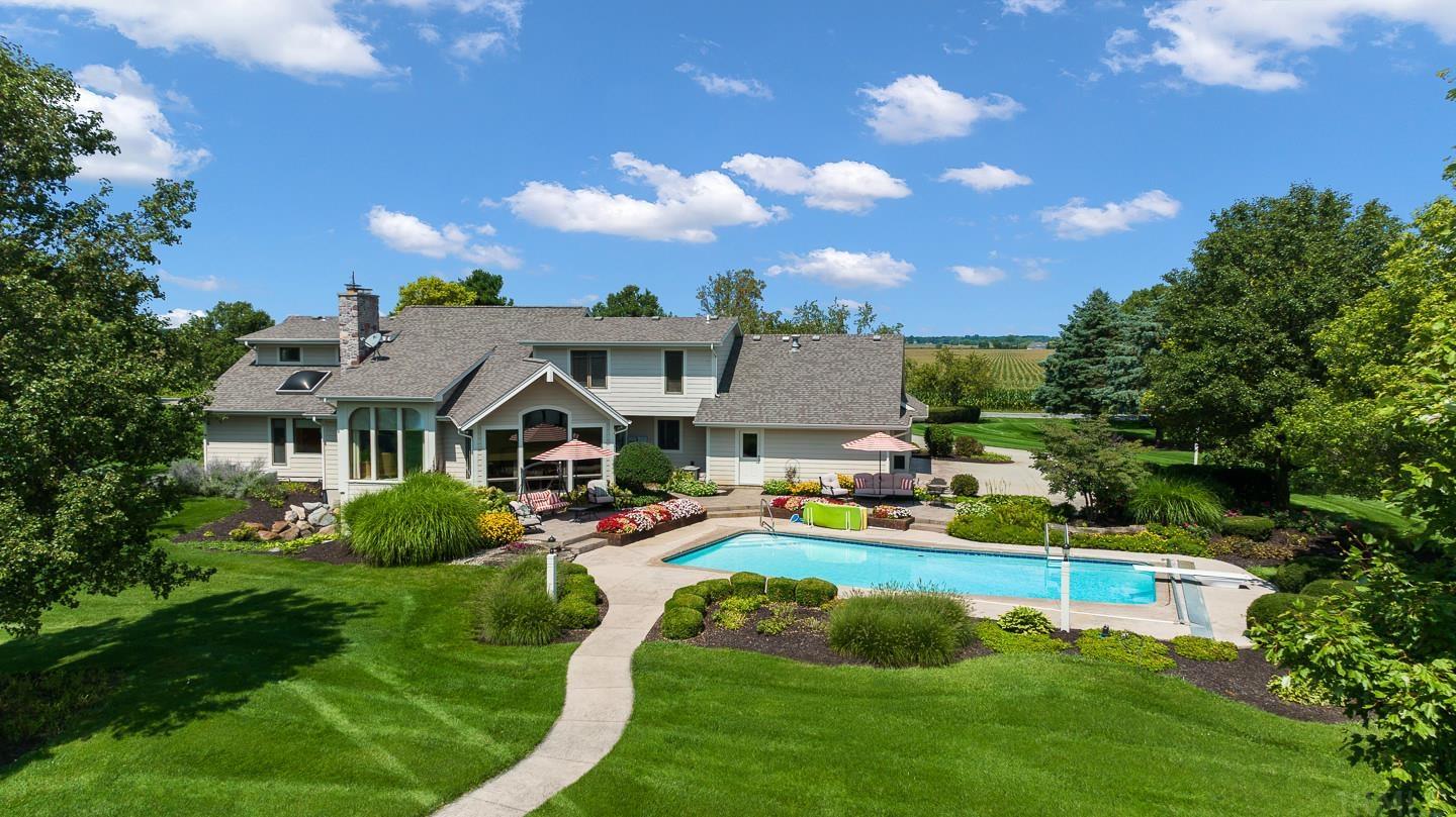 18522 Darling Road Woodburn, IN 46797 - Photo 6 of 36