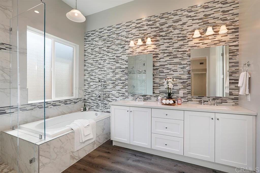 1691 Gecko Rd Vista Vista, CA 92083 - Photo 12 of 23 Master Bathroom
