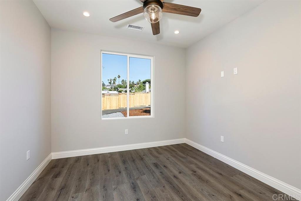 1691 Gecko Rd Vista Vista, CA 92083 - Photo 19 of 23 Gallery Image 19