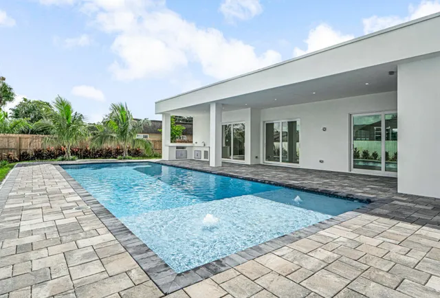 $1,249,900 | 68 West Plumosa Lane, Lake Worth, FL 33467