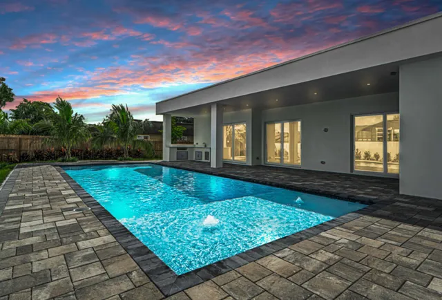 $1,249,900 | 68 West Plumosa Lane, Lake Worth, FL 33467