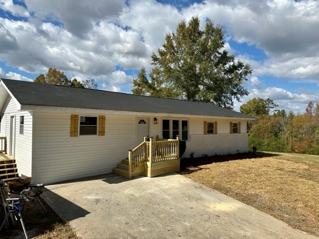 121 Rippley Street Adairsville, GA 30103 - Photo 2 of 22