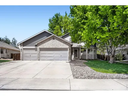 $590,000 | 1512 Willowbrook Drive, Longmont, CO 80504