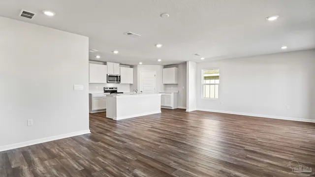 $299,900 | 5901 Pelagic Drive, Milton, FL 32583