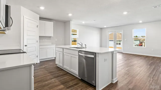 $299,900 | 5901 Pelagic Drive, Milton, FL 32583