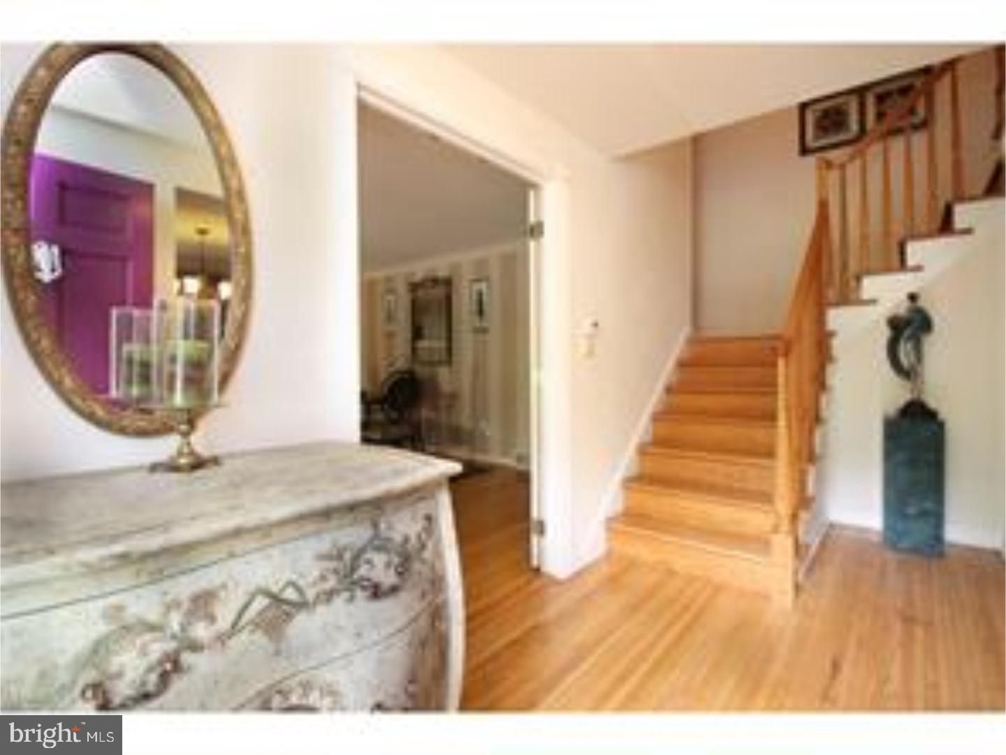 401 Covered Bridge Road Cherry Hill, NJ 08034 - Photo 3 of 13 Foyer