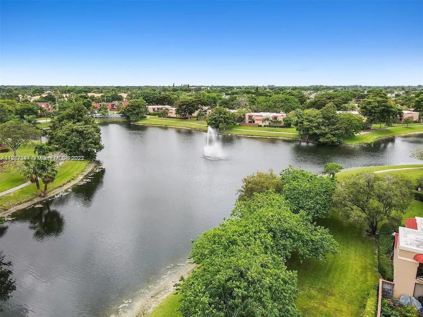8110 Severn Drive, Unit C Boca Raton, FL 33433 - Photo 28 of 31 an aerial view of a city and lake view with a city view