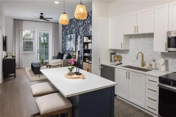 $4,738 | 5127 West Tyson Avenue, Unit TH3, Tampa, FL 33611