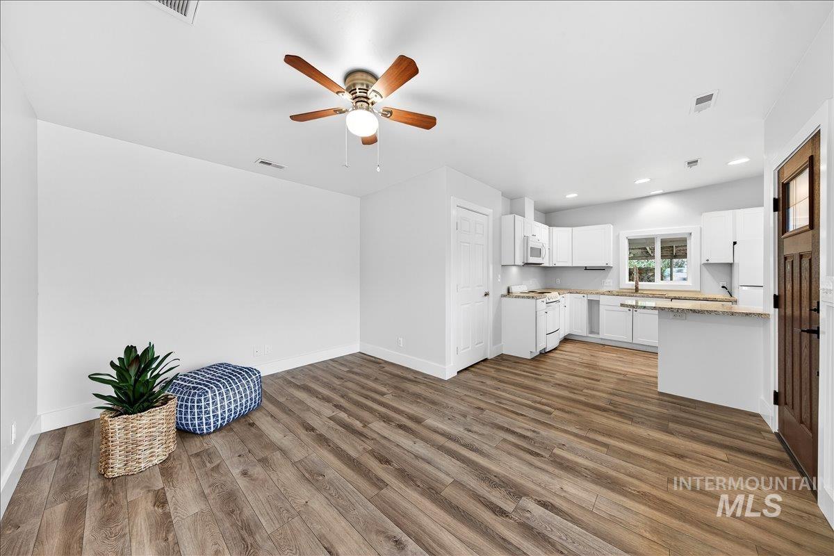 4204 Libby Street Boise, ID 83705 - Photo 10 of 36