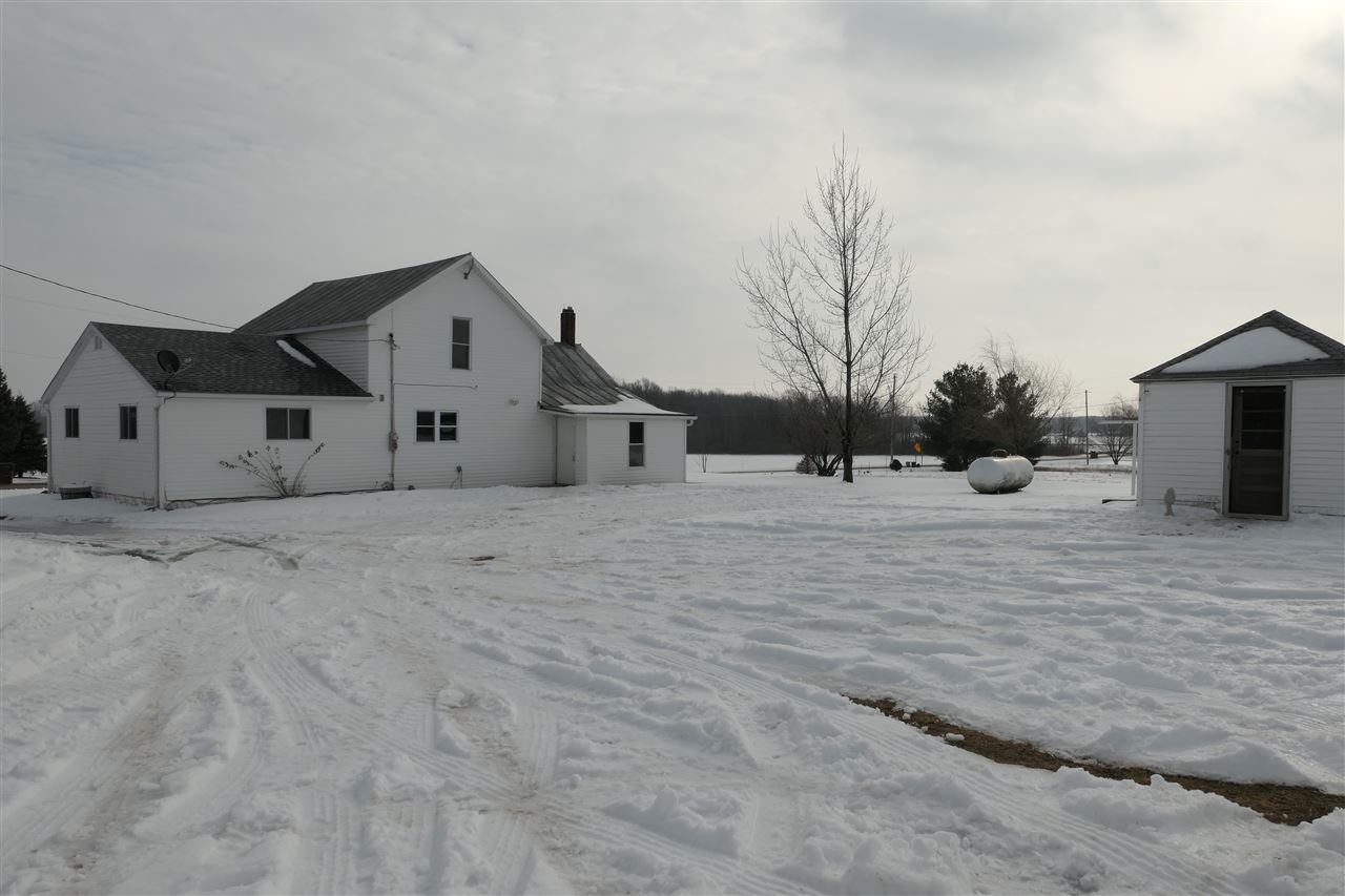 6627 North Rich Road Alma, MI 48801 - Photo 4 of 42 1883264-3.JPG