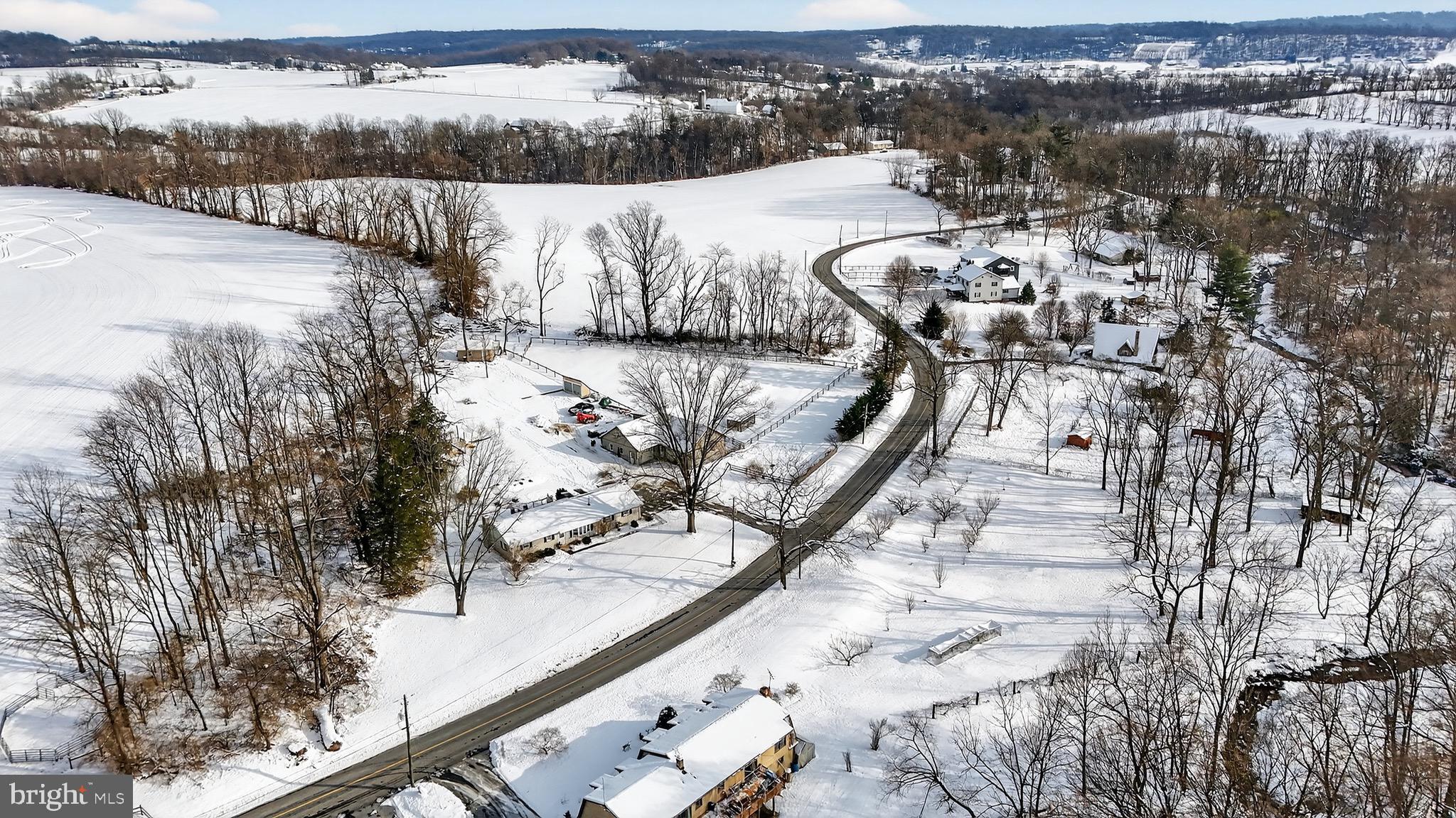 513 Jacobs Road Narvon, PA 17555 - Photo 55 of 69 a view of a terrace with skyline
