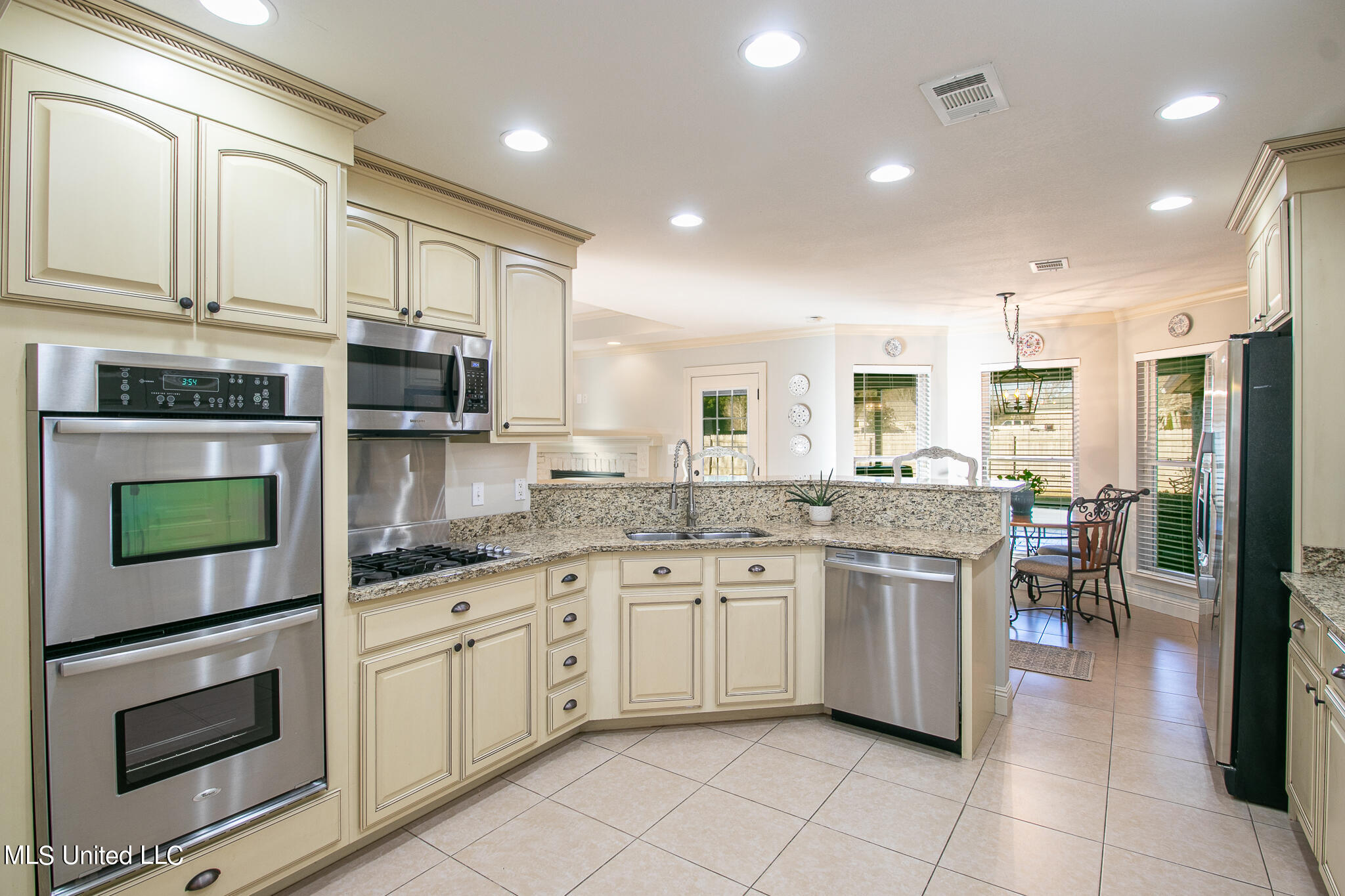 22176 Blackwell Farm Road Saucier, MS 39574 - Photo 13 of 37 Kitchen
