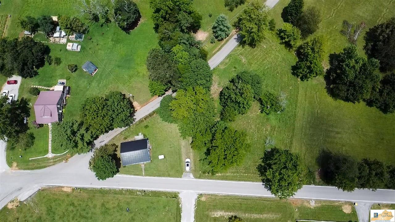 1044 Apple Grove Road Smiths Grove, KY 42171 - Photo 1 of 14 Gallery Image 1