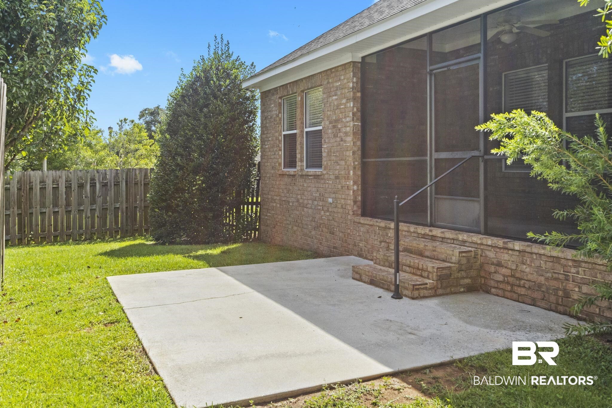 134 Hawthorne Circle Fairhope, AL 36532 - Photo 43 of 45 Private Fenced Back Yard