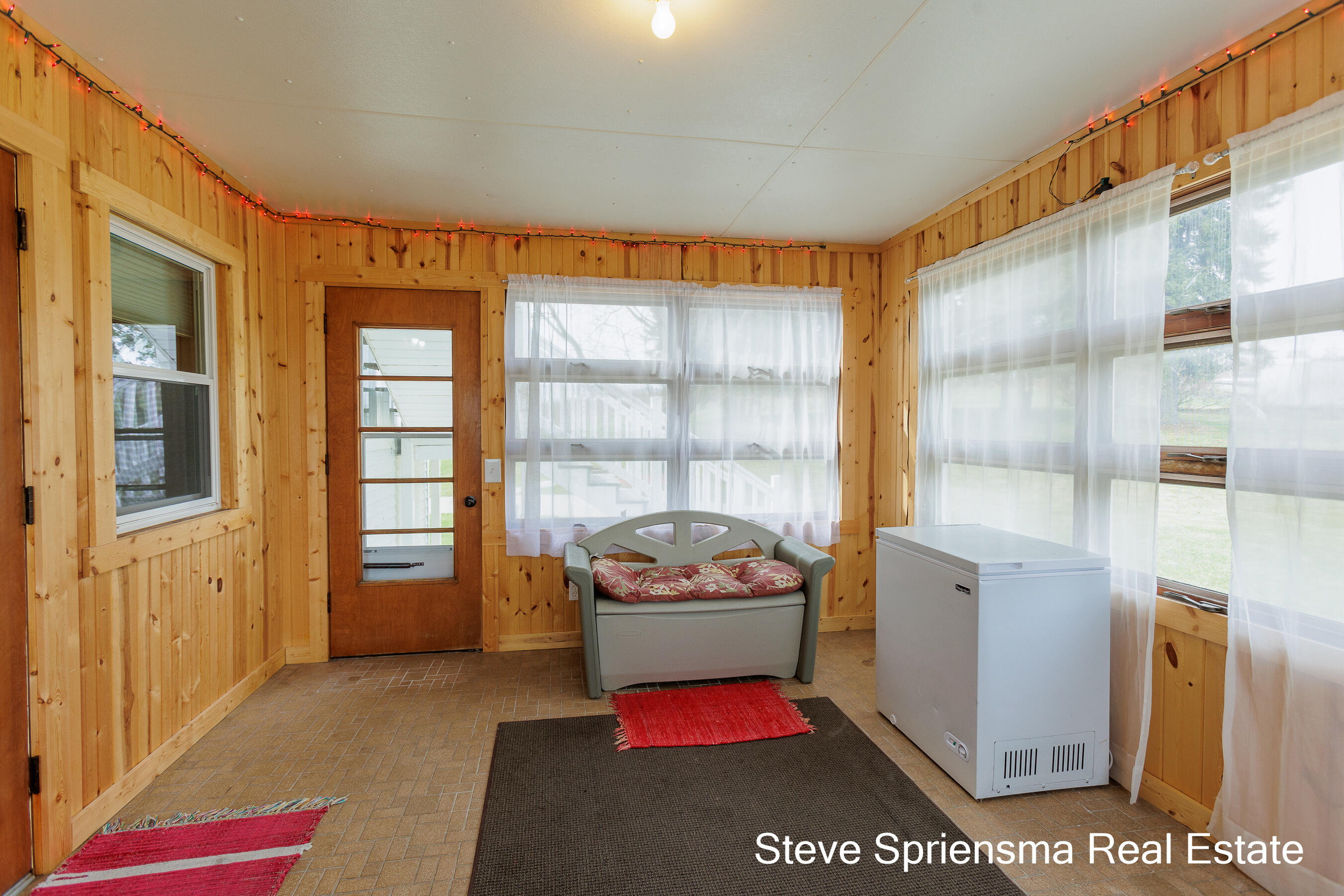 8945 Fruit Ridge Avenue Northwest Sparta, MI 49345 - Photo 13 of 62 8945 Fruitridge Ave NW, Sparta-16