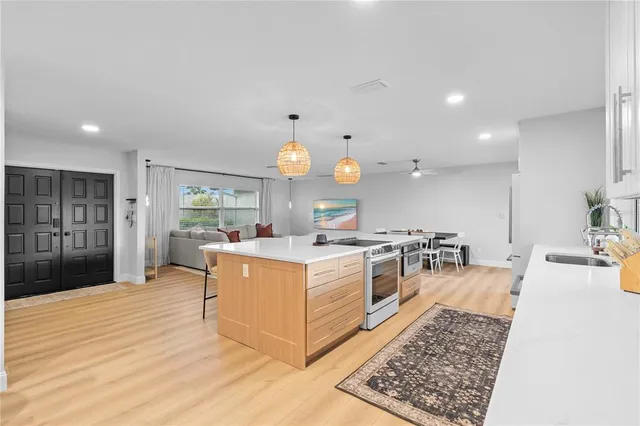 $1,699,999 | 2000 Kansas Avenue Northeast, St. Petersburg, FL 33703