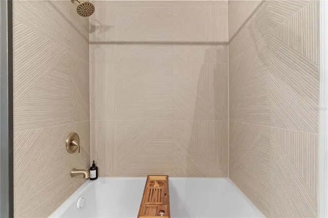 $1,699,999 | 2000 Kansas Avenue Northeast, St. Petersburg, FL 33703