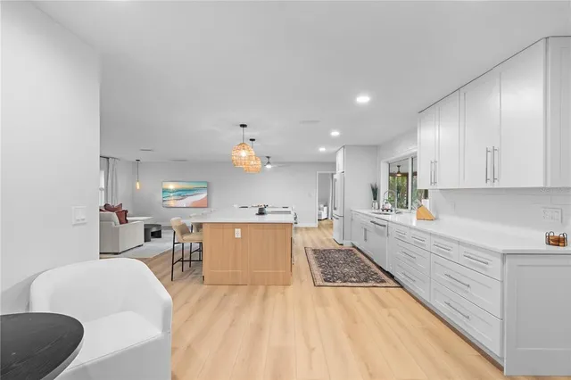 $1,699,999 | 2000 Kansas Avenue Northeast, St. Petersburg, FL 33703