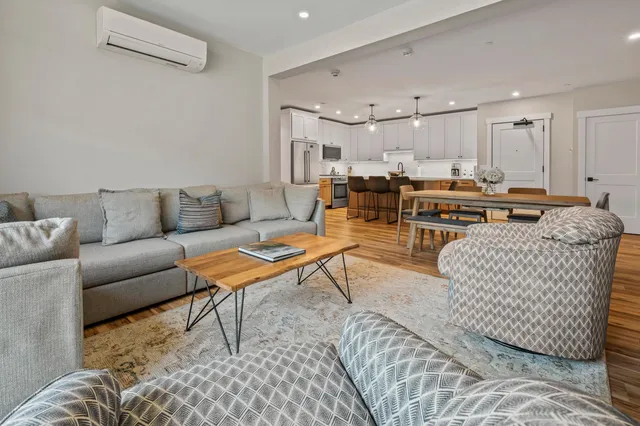 $1,475,000 | 243 Skimobile Road, Unit 255, Conway, NH 03860