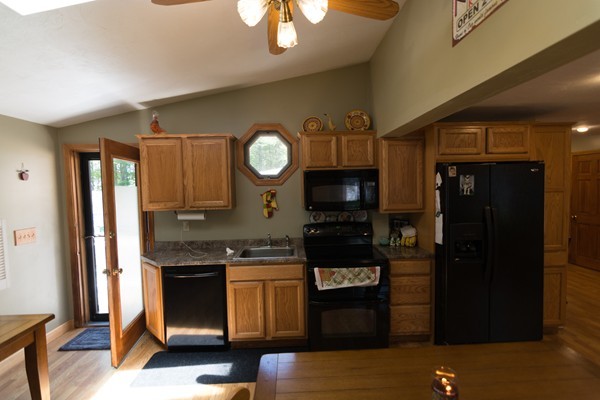 3 Satucket Road Rockland, MA 02370 - Photo 8 of 28 Gallery Image 8