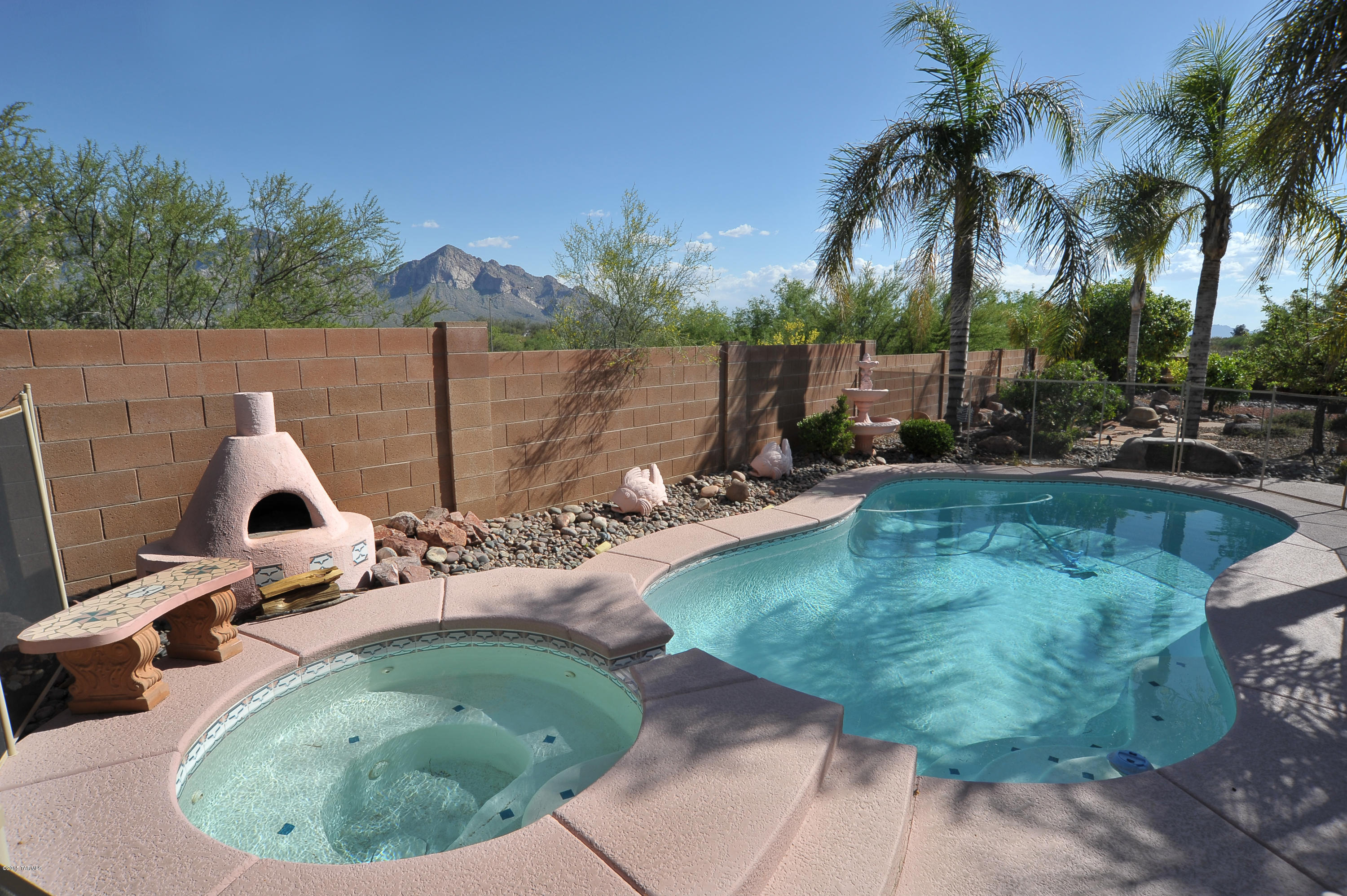 590 Bridal Veil Falls Road Tucson, AZ 85755 - Photo 33 of 41