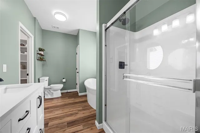 $484,900 | 1030 Timber Bluff Drive, Wentzville, MO 63385