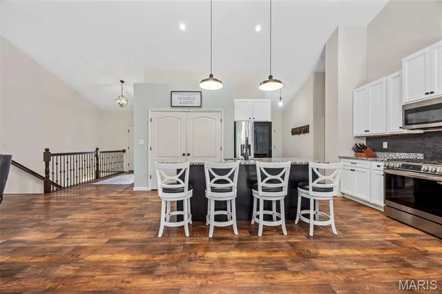 $484,900 | 1030 Timber Bluff Drive, Wentzville, MO 63385