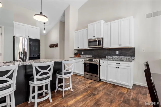 $484,900 | 1030 Timber Bluff Drive, Wentzville, MO 63385