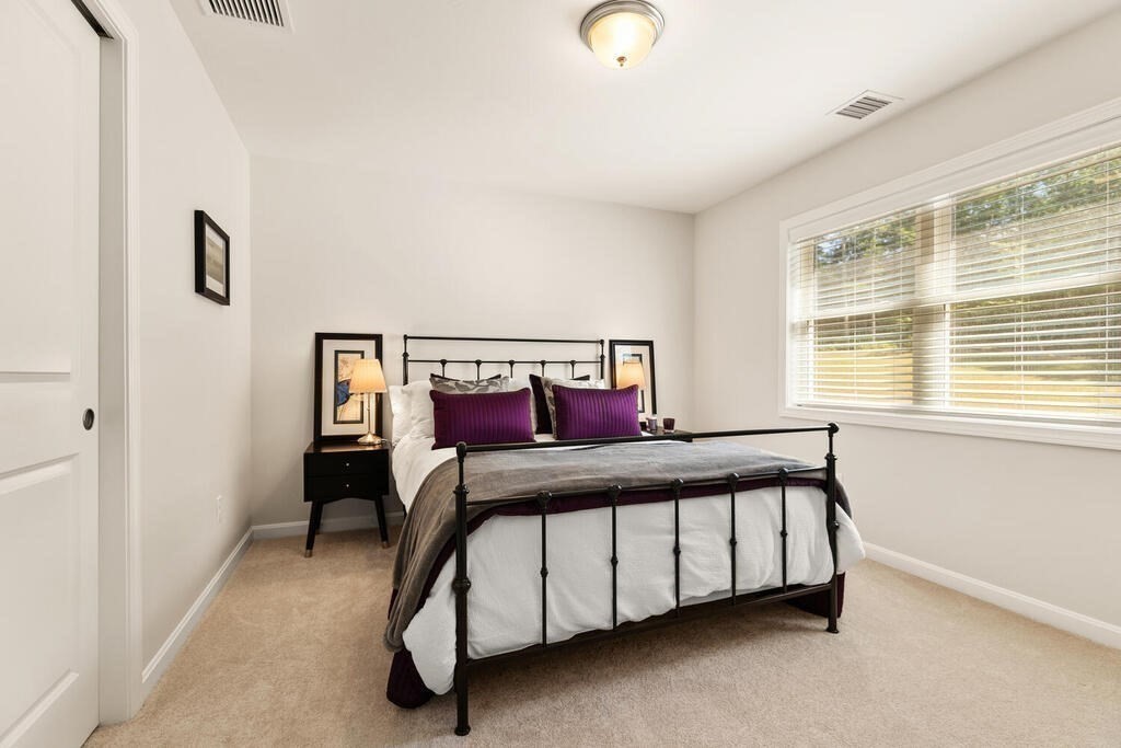 26 Oldfield Road Bridgewater, MA 02324 - Photo 26 of 28 Gallery Image 26