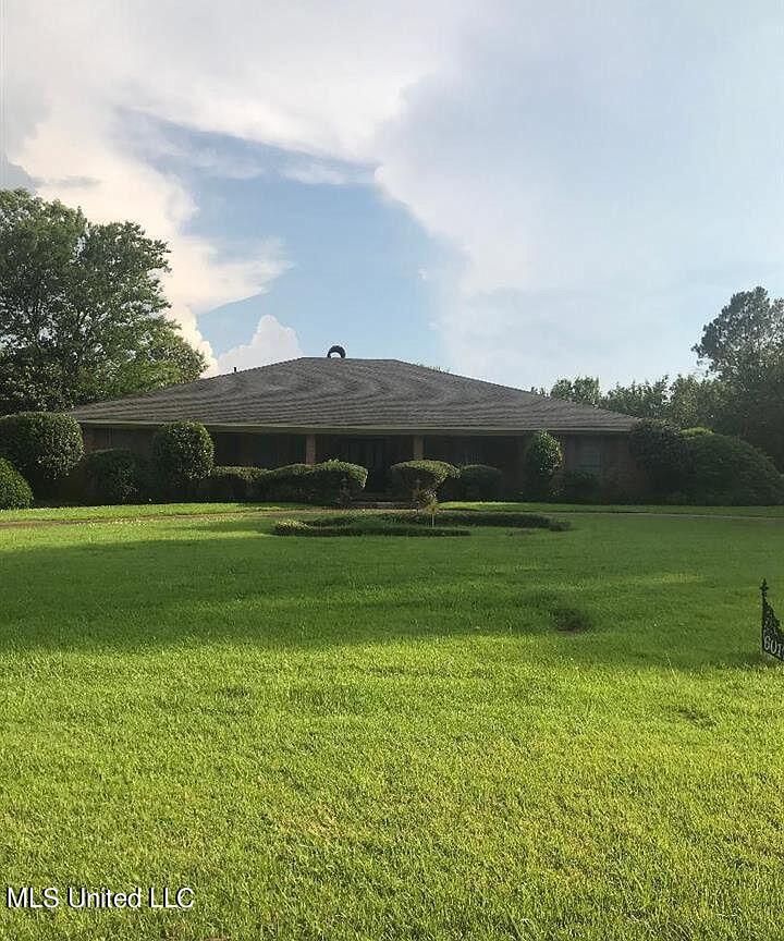 6017 Woodlea Road Jackson, MS 39206 - Photo 1 of 10 woodlea