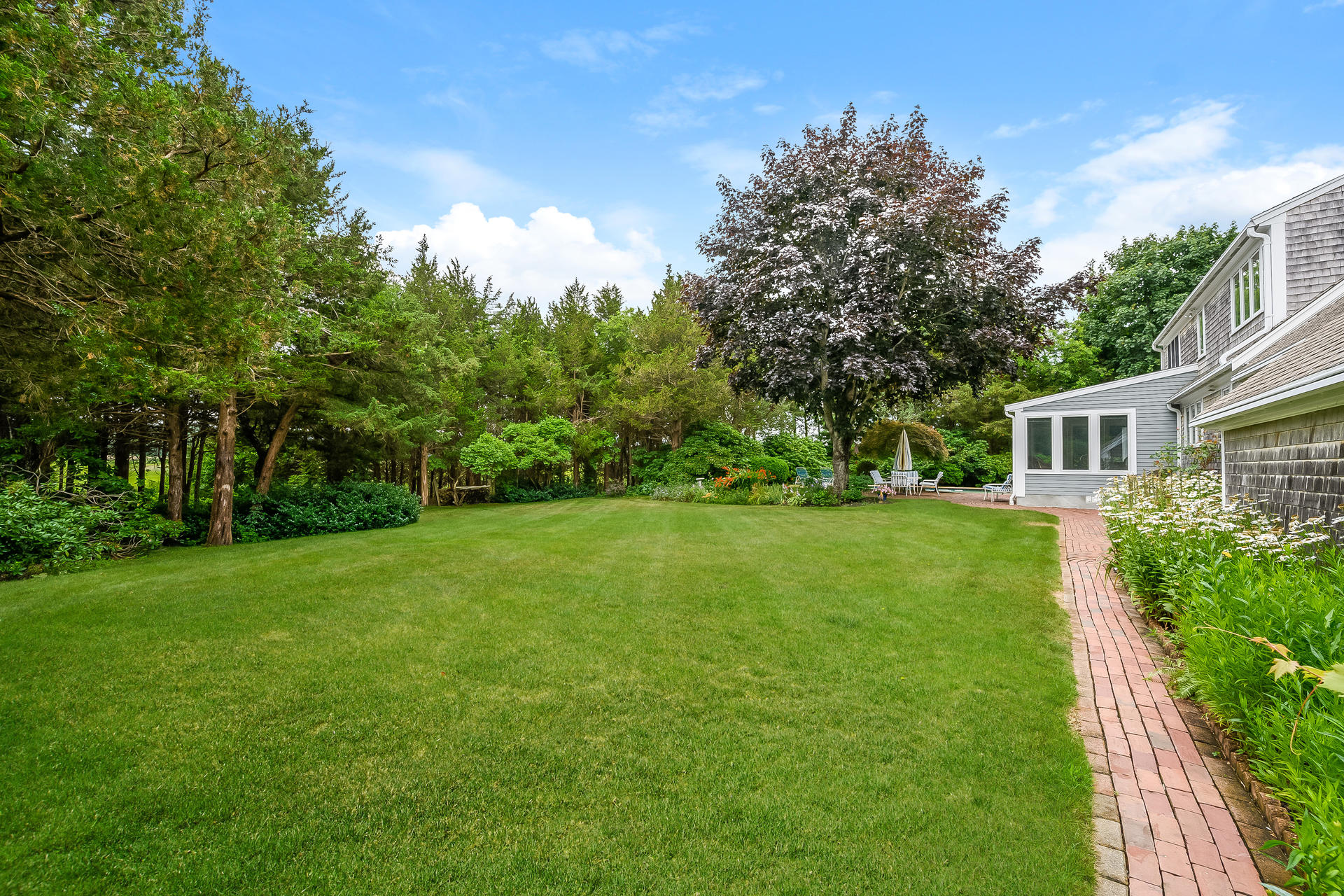 160 Point Hill Road West Barnstable, MA 02668 - Photo 30 of 39 a view of a house with backyard and garden