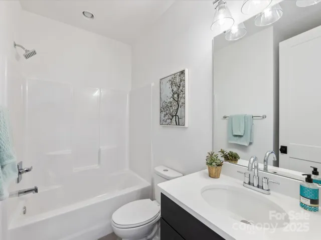 $690,000 | 13618 Tranquil Day Drive, Matthews, NC 28105