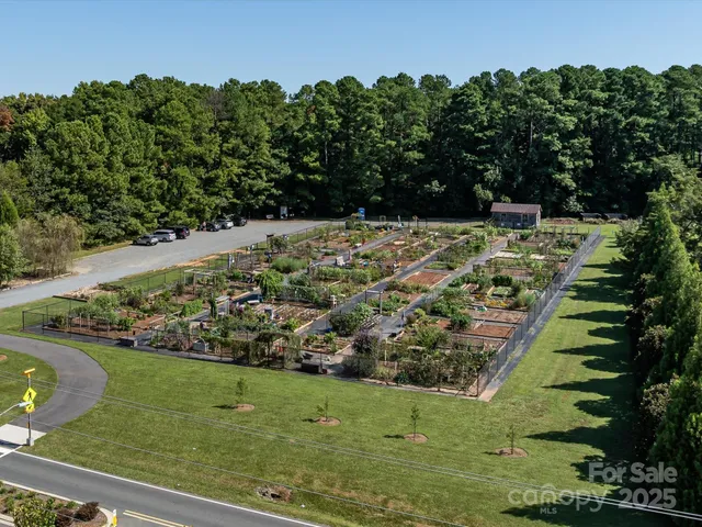 $690,000 | 13618 Tranquil Day Drive, Matthews, NC 28105